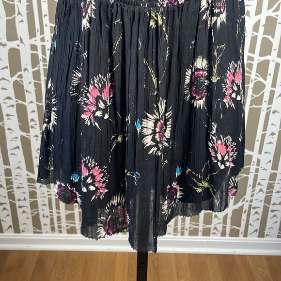 Free People Floral Print Smocked Top Gauze Tank Top NEW size S - Picture 5 of 16